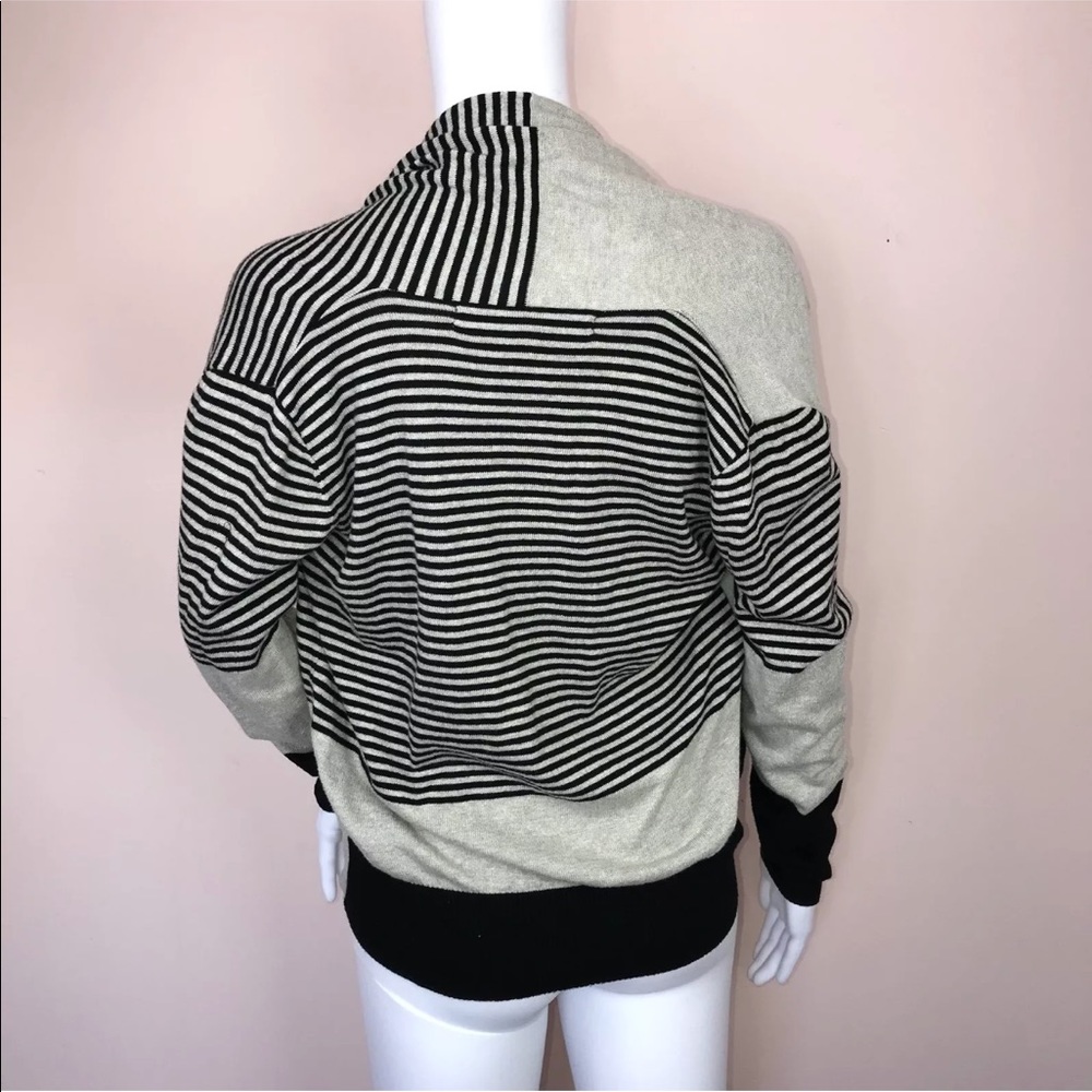 Max Studio Shrug Sweater SZ S Striped Tan Black - Picture 2 of 4